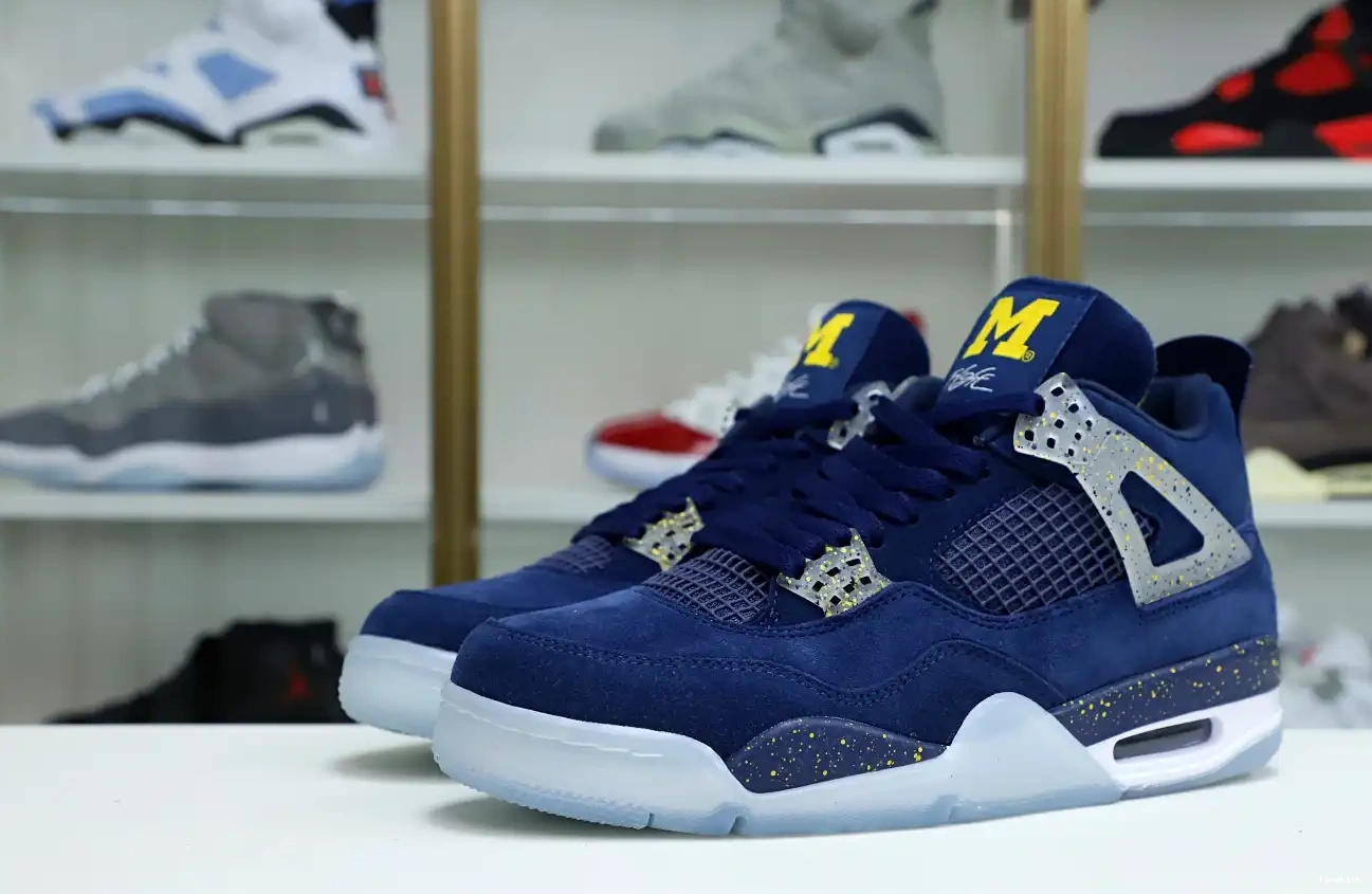 4 Jordan Jordan Air 0608